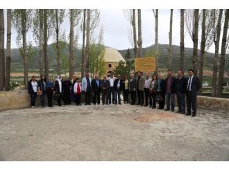 Dede Korkut Sempozyumu Katılımcıları Bayburt’u Gezdi