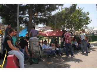 Eylemde Mutlu Sona Doğru