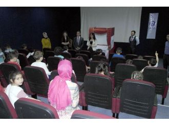 Canik’ten Tiyatrolu Eğitim