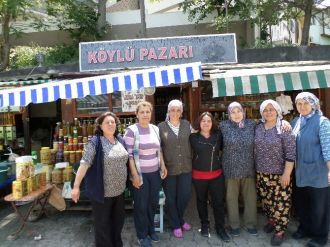 Trilye Köylü Pazarına Yoğun İlgi