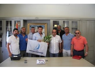 Turgutreis Yelken Kulübü Yönetimi, Başkan Kocadon’u Ziyaret Etti