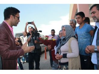 Mutlu Kaya, İzzet Yıldızhan’a Yoğun Bakımda Tepki Verdi