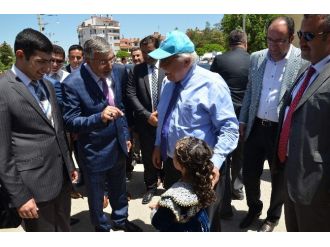 Bakan Avcı Önce Pazarlık Yaptı, Sonra Planöre Oturdu