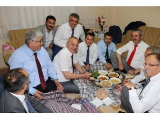 Mhp’li Eryılmaz, Vatandaşın Evine Konuk Oldu