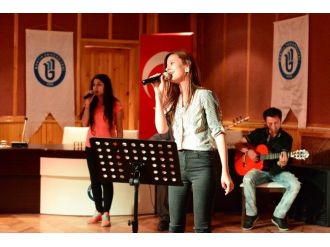 Bartın Üniversitesinde Şiir Dinletisi
