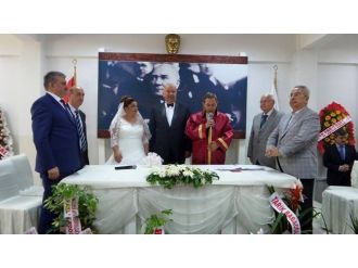 Ak Parti Ve Mhp Milletvekili Adayları Nikahta Buluştu