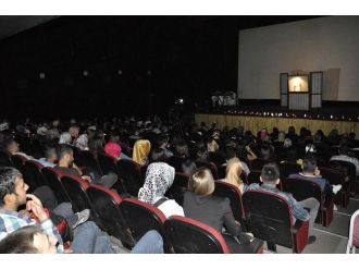 Gürün’de Karagöz Ve Hacivat Öğrencilerle Buluştu