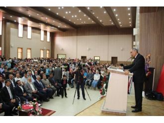 Oltu’da Dereceye Giren Hafızlar Ödüllendirildi