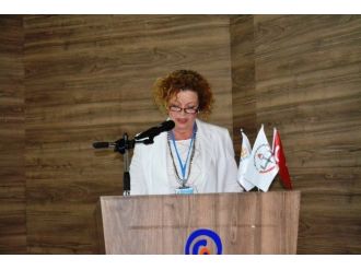 Unesco Yolundaki Ayvalık’ta Tarihi Sempozyum Başladı