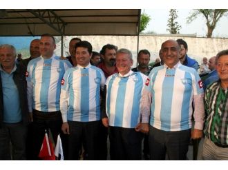 Pekşen, Faroz’da Moral Depoladı