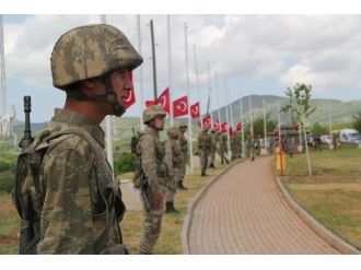 33 Şehit Törenle Anıldı