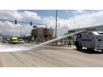 Van’da Trafik Kazası: 18 Yaralı
