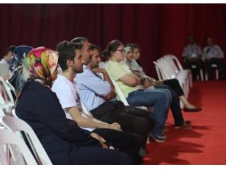 Tarihi Sevdiren Adam Okurlarıyla Buluştu