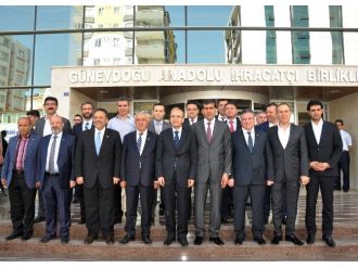 İhracatçılar Habur’da Sorunların Çözülmesini Ve İkinci Kapının Açılmasını İstiyor