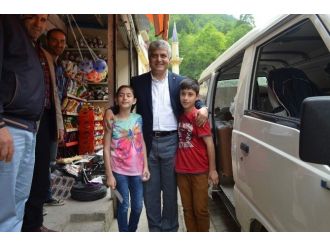 Günnar, Seçim Gezilerini Sürdürüyor
