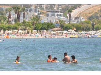 Bodrum Sahilleri Cıvıl Cıvıl