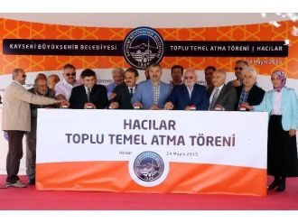 Hacılar’da Çifte Temel