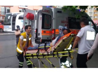 Sakarya’da Bıçaklı Kavga: 1 Yaralı