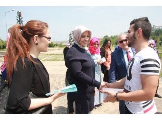 Ak Parti Trabzon Milletvekili Adayı Ayşe Sula Köseoğlu, Seçim Çalışmalarını Ortahisar’da Sürdürdü