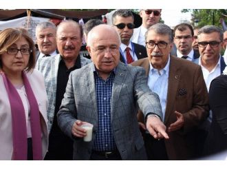 Tbmm Başkanı Cemil Çiçek, Gaziantep’te Hemşehriler Dernekleri Festivaline Katıldı