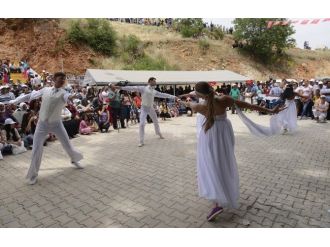 Mersin’de 8. Gezende Erik Festivali Coşkusu