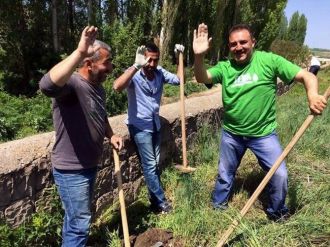 Tema Kayseri Oğuzlar Köyü’ne Fidan Dikti