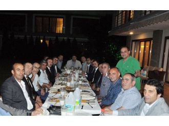 Ali Demirhan, Hemşerilerini Evinde Misafir Etti