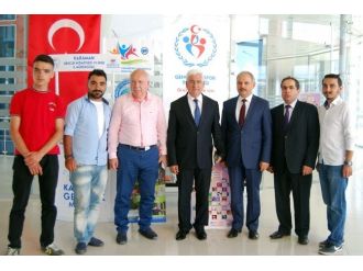 Kmü’de Kat’ı Sergisi