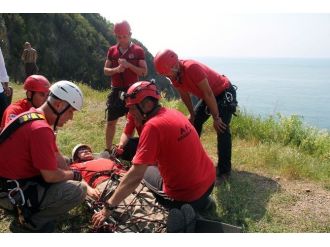 Giresun’da Akut Ekibinin Komanda Eğitimi