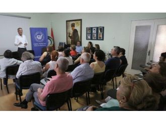Başkan Tarhan, Belediyecilik Deneyimini Anlattı