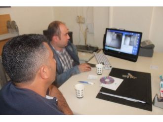 Çamaşır Hırsızları Güvenlik Kamerasına Yakalandı
