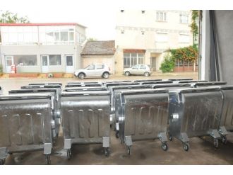 İnegöl’de Çöp Konteynırı Dağıtımı Devam Ediyor