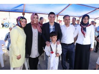 Sena Nur Çelik Antalya’da Seçim Çalışmalarını Sürdürdü