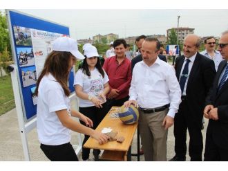 Bulutoğlu Anadolu Lisesi’nde Tübitak Bilim Fuarı