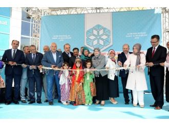 Altın Dokunuşlar - İlmek İlmek Konya Sergisi Açıldı