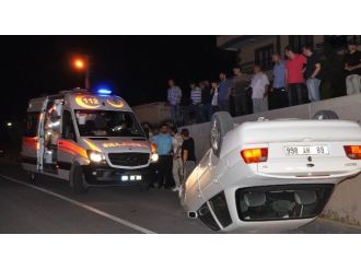 Aksaray’da Otomobil Takla Attı: 2 Yaralı