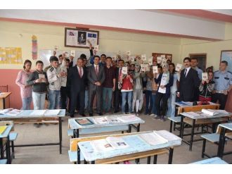 Polis Memurunun Yazdığı “+10 Ön Yargı” Adlı Kitabı Okul Kütüphanelerinde