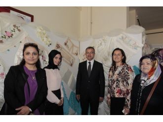 Gesmek Mahalle Sergileri Final Yaptı
