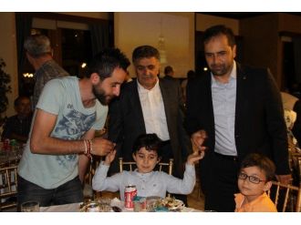 Ak Parti Milletvekili Adayları Bolulular Gecesine Katıldı