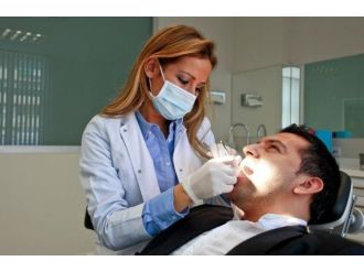 Hamilelikte Dişlere Dikkat