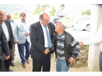 Vali Çiçek, Dalaman’ın Çöğmen Mahallesini Ziyaret Etti