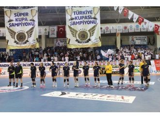 Şampiyonluk Yükleniyor