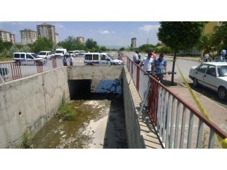 Kayseri’de Çocuklar El Bombası Buldu