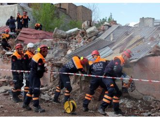 Erzurum’da Gerçeği Aratmayan Deprem Tatbikatı