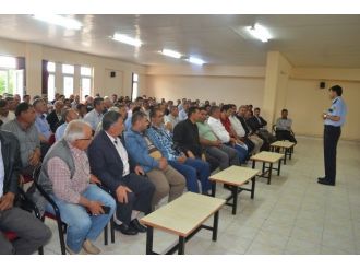 Kula’da Servis Şoförlerine Seminer