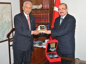 Kızılay Kahramanmaraş Şubesi Kocatepe’yi Ziyaret Etti