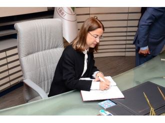 Bakan İslam: Düzce’ye Yaşlı Bakım Ve Rehabilitasyon Merkezi Kazandırıyoruz”