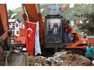 Gümüşhane’de Modern Pazaryeri Projesine İlk Kazma Vuruldu