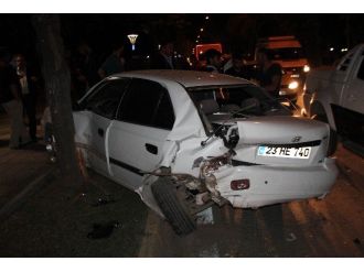 Elazığ’da Trafik Kazası: 4 Yaralı