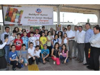 Tren Garında Sergi Açılışı